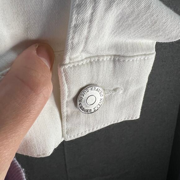 Susan Graver Stretch Denim Size Large White Button-Front Jean Jacket - Picture 10 of 10